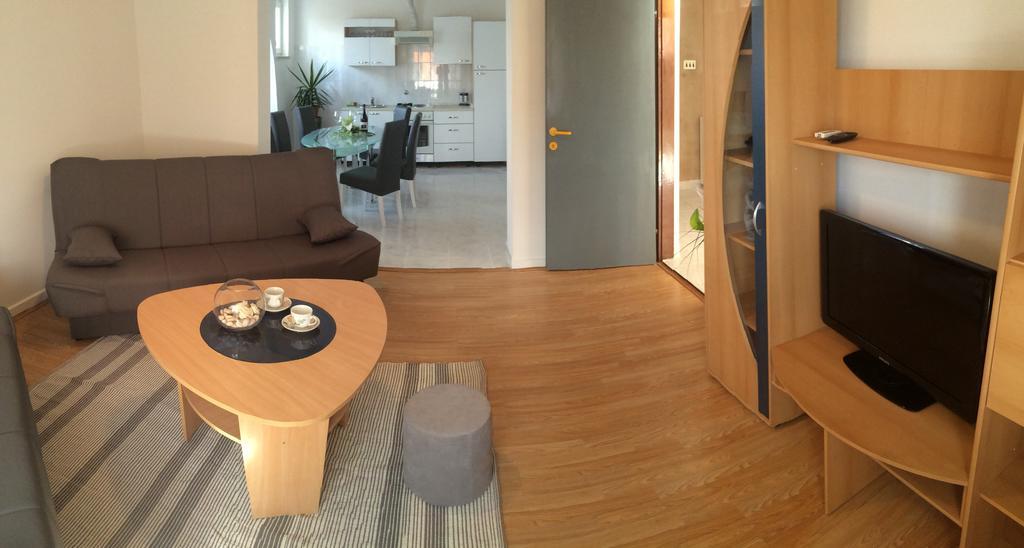 זאדאר Apartment T&J מראה חיצוני תמונה